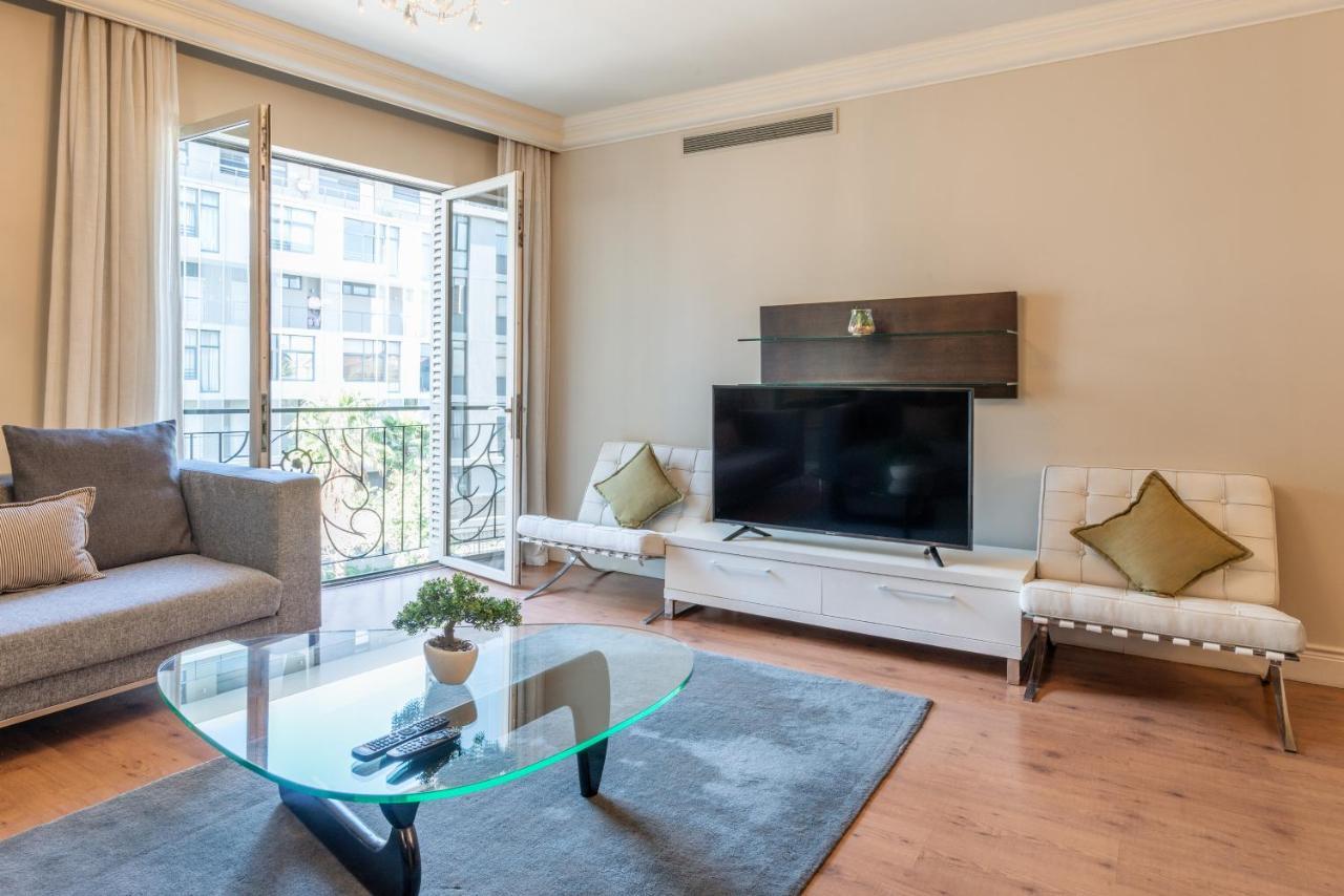 Cape Royale I Whosting Apartment Cape Town Exterior photo
